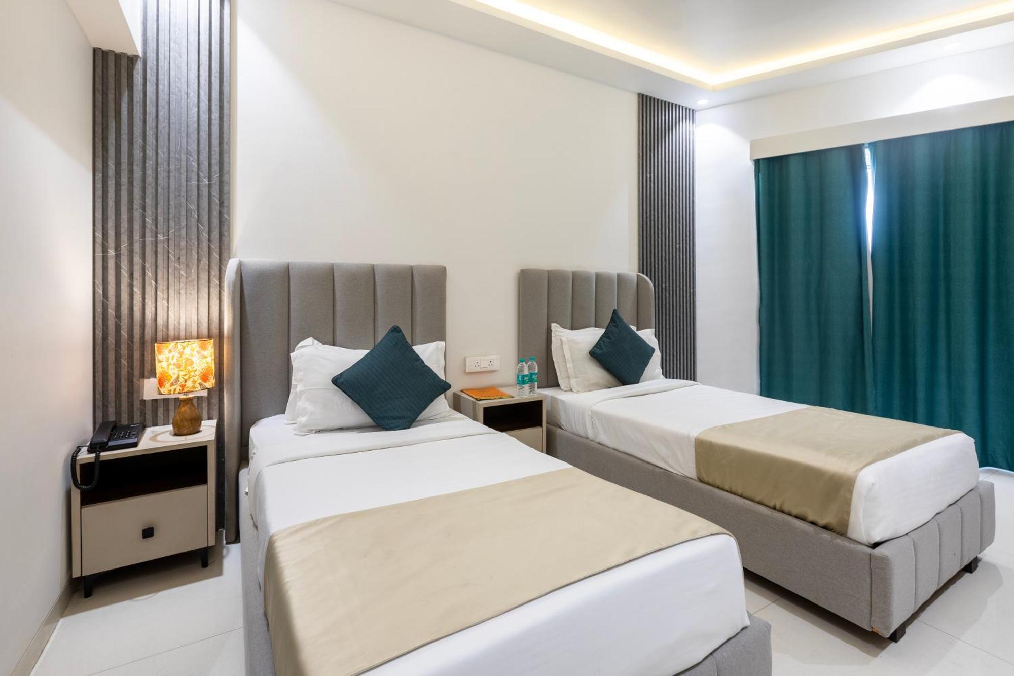 The Orion Premium Suites Mumbai Exterior photo
