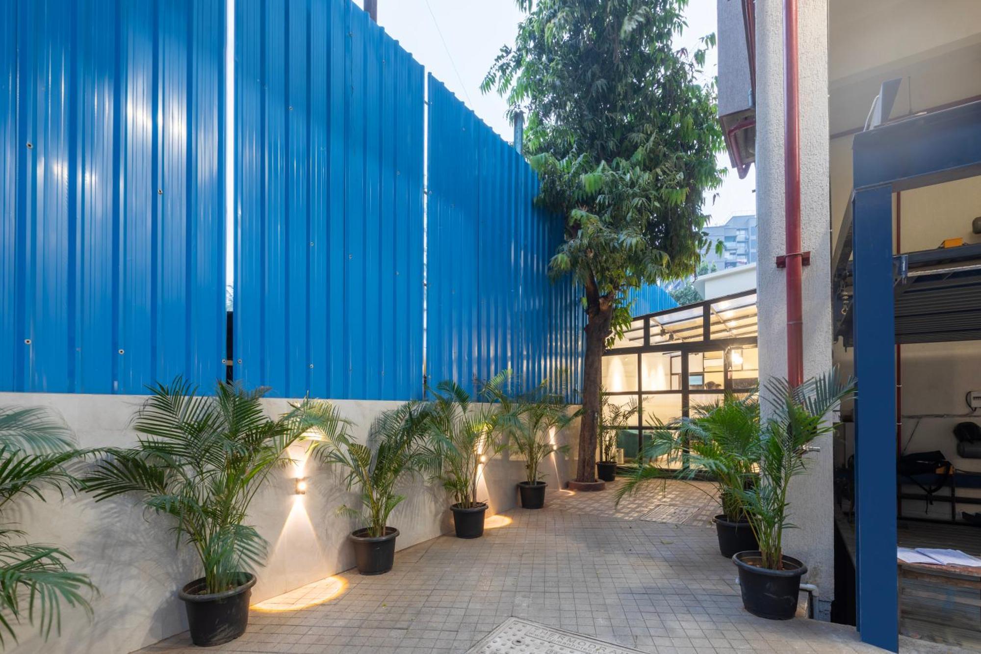 The Orion Premium Suites Mumbai Exterior photo